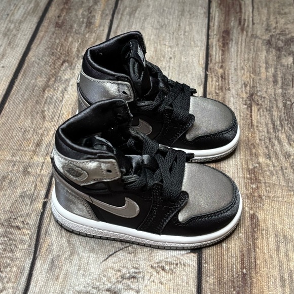 Nike TD Air Jordan 1 Retro High OG Satin Shadow Black Grey FD5305-010 Size 5C